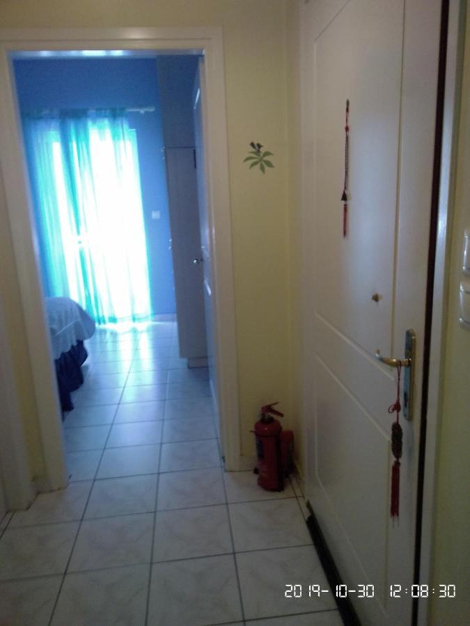 Palina's Comfy Home. * Kalamata